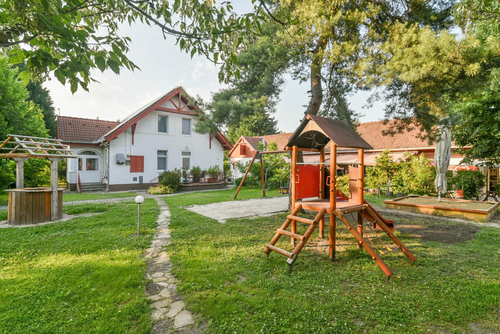 Zoeld Zona Zamardi Ueduelo Bed & Breakfast Dış mekan fotoğraf